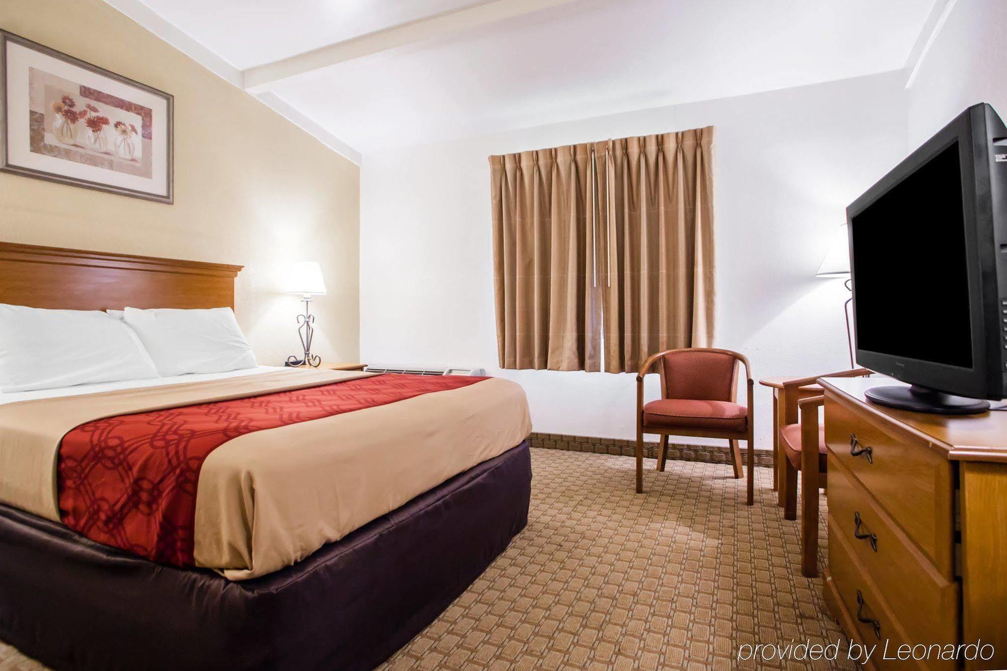Mho Hotel 3*